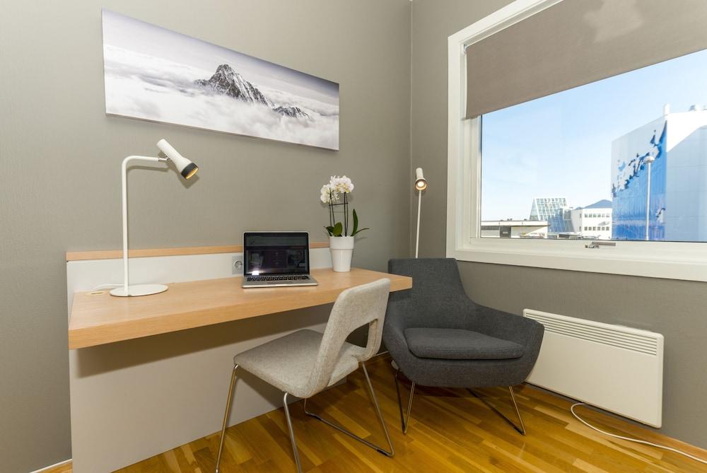 Hotel Aurora Svolvær Zewnętrze zdjęcie